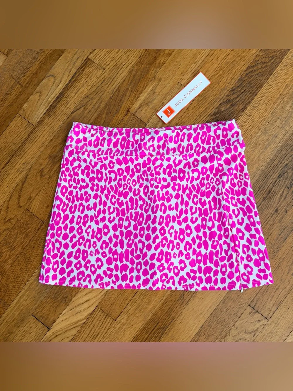 NWT Jude Connally Hot Pink Cheetah Print Mini Skort Size M